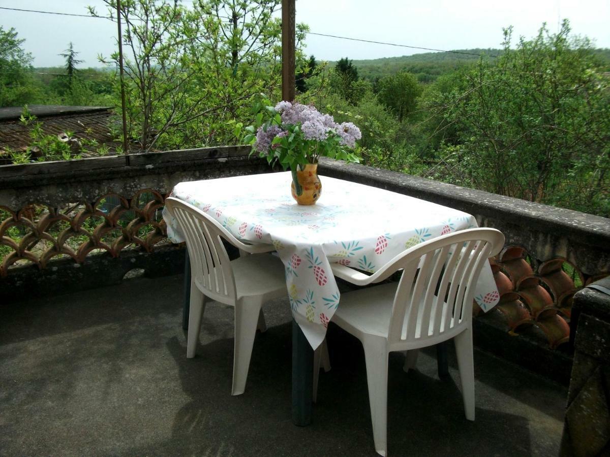 Gite Au Coeur Du Lot, La Maison De Pauline Lentillac du Causse Bagian luar foto